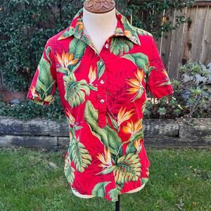 Go Barefoot 4-Button Pullover Red Floral Aloha Hawaiian Shirt Women's XS USA